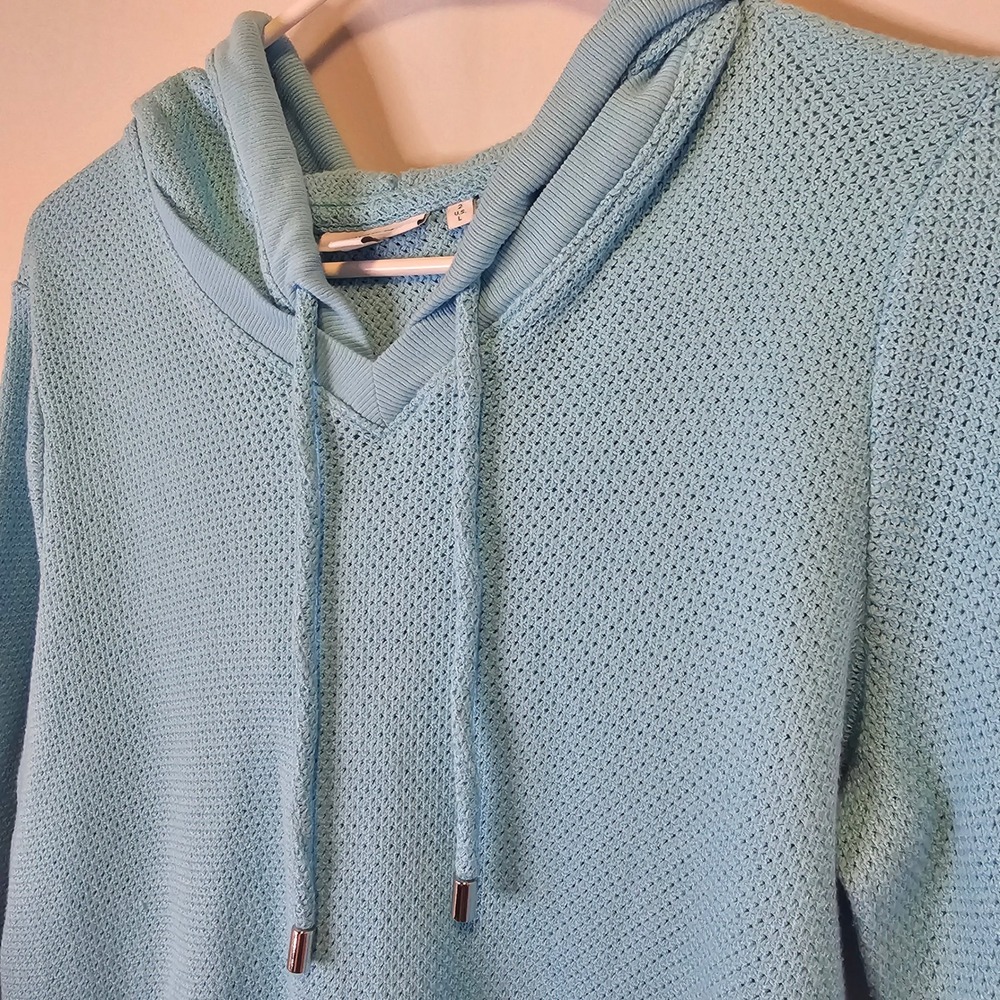 Chico's Waffle Knit Pullover Hoodie Size 2 L Light Blue Coastal Casual Beach - Picture 2 of 9